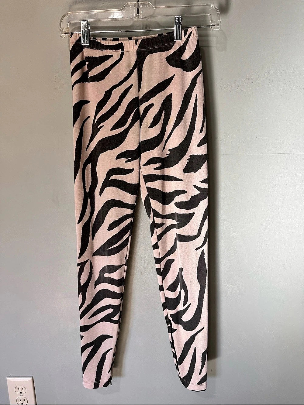 RARE SPELL Animal Print Leggings in Pink & Black